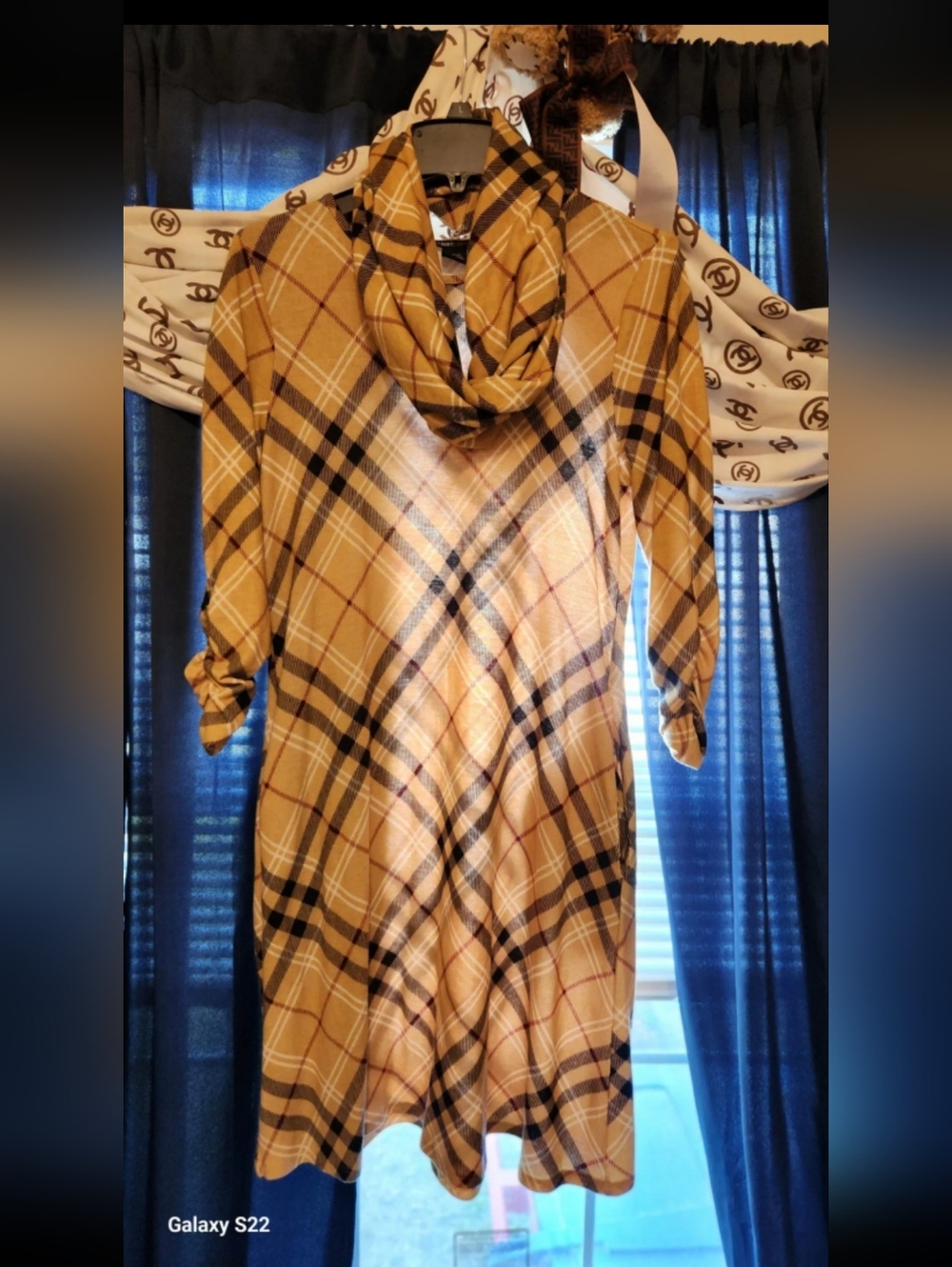 PRELOVED Robert Louis SIZE SMALL Mustard Plaid Midi Dress with SCARF